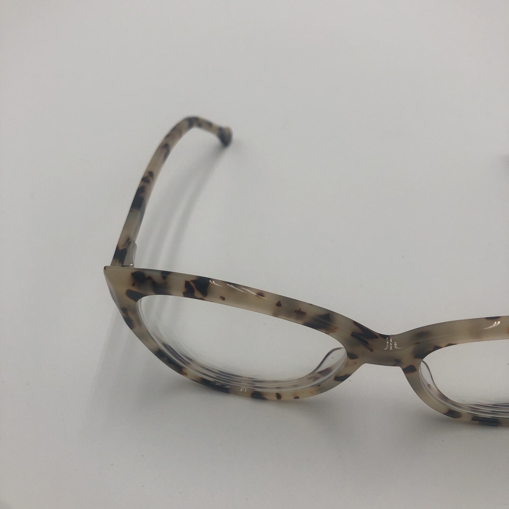 Womens Zenni Translucent Tortoise Eyeglass Frames Cat Eye  Preowned With‎ Case - Picture 3 of 16